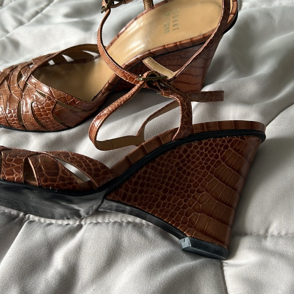 Stuart Weitzman Tan Croc-Pattern Wedges - Picture 9 of 13